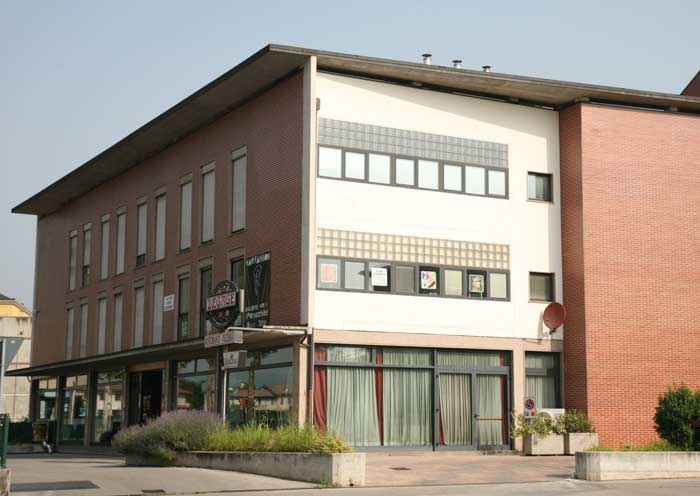 DVE edificio multifunzionale montecchio